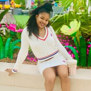 K Swiss off white sweater